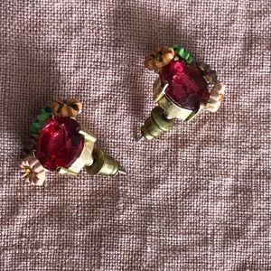 Bundle of 5 pairs of fantasy earrings